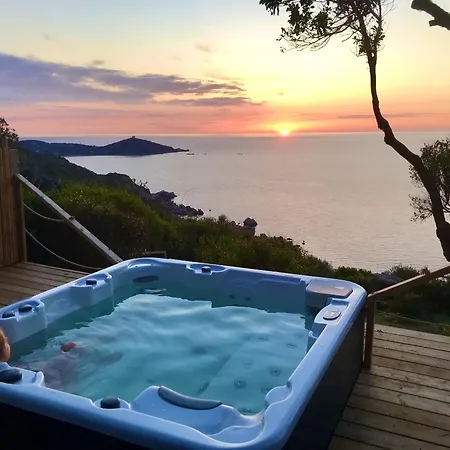 Fianca L'osso De Charme Et Insolite 3* كامبومورو