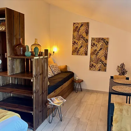 Fianca L'osso De Charme Et Insolite كامبومورو