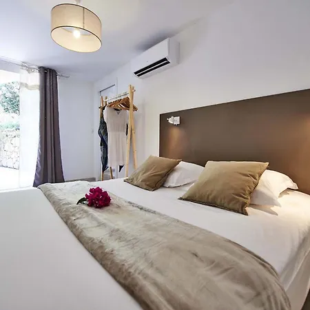 Fianca L'osso De Charme Et Insolite 3*