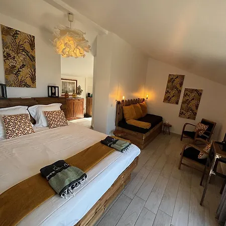 D'hotes Fianca L'osso فندق مبيت وإفطار
