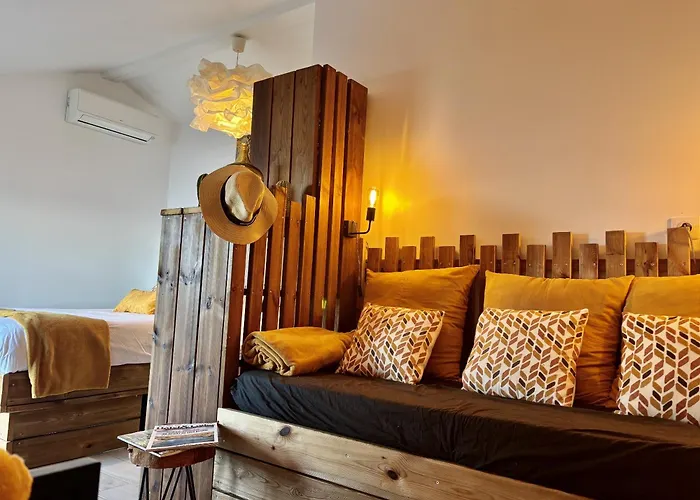 Fianca L'osso Couette-café 3*